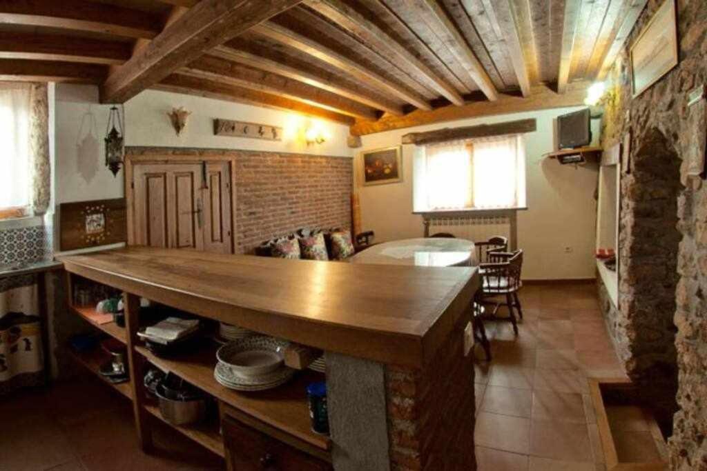 Casa Tia Modesta Es Una Calida Y Acogedora Casa Cabezas Bajas Exterior foto